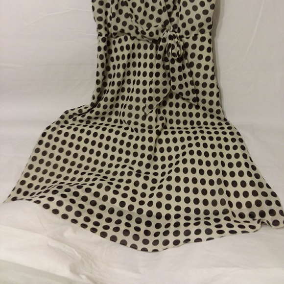 Sleeveless Karin Stevens Polka Dot Dress - Picture 3 of 7